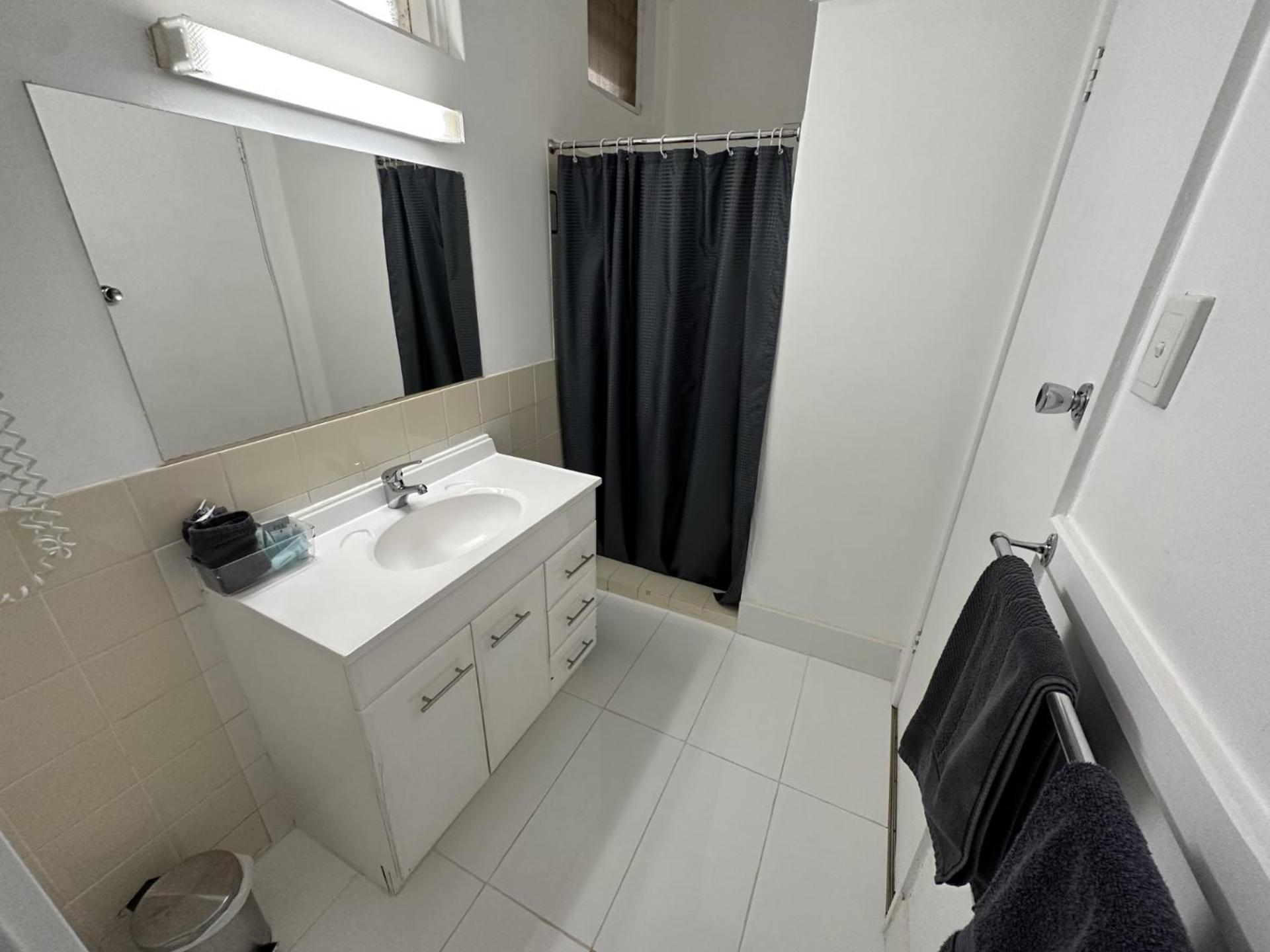 Charlton Motel Bagian luar foto