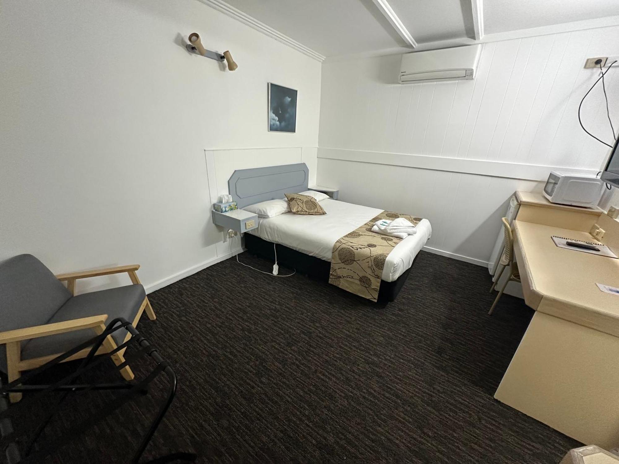 Charlton Motel Bagian luar foto